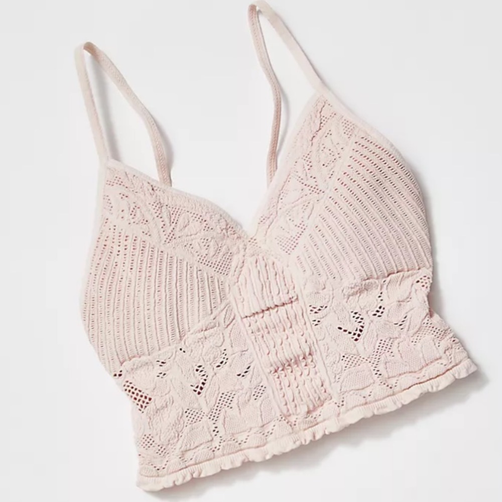 NWOT! Free People Chloe Seamless Top in Petal Pink